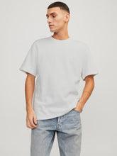 Ladda upp bild till gallerivisning, model_shot-front