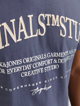 Ladda upp bild till gallerivisning, model_shot-detail