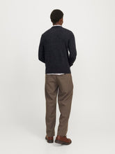 Ladda upp bild till gallerivisning, model_shot-back