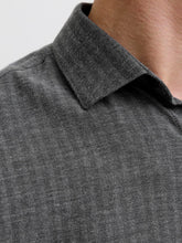 Ladda upp bild till gallerivisning, model_shot-detail