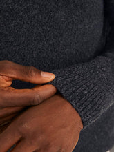 Ladda upp bild till gallerivisning, model_shot-detail