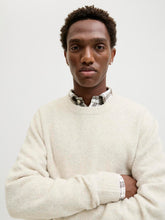 Ladda upp bild till gallerivisning, model_shot-creative