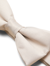 Ladda upp bild till gallerivisning, model_shot-detail