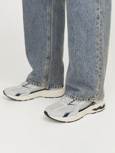 Ladda upp bild till gallerivisning, model_shot-front