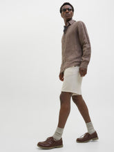 Ladda upp bild till gallerivisning, model_shot-creative