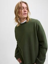 Ladda upp bild till gallerivisning, model_shot-creative