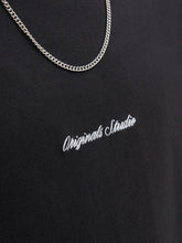 Ladda upp bild till gallerivisning, model_shot-detail