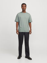 Ladda upp bild till gallerivisning, model_shot-front_full