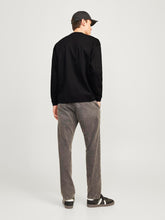 Ladda upp bild till gallerivisning, model_shot-back