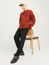 Ladda upp bild till gallerivisning, model_shot-creative