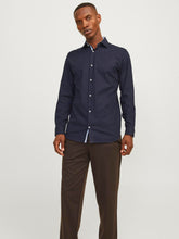 Ladda upp bild till gallerivisning, model_shot-front