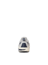 Ladda upp bild till gallerivisning, model_shot-back