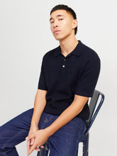 Ladda upp bild till gallerivisning, model_shot-creative