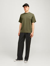 Ladda upp bild till gallerivisning, JPRCCCHAD T-Shirt - Sea Turtle