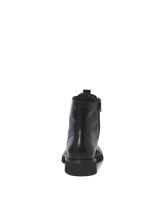 Ladda upp bild till gallerivisning, model_shot-back