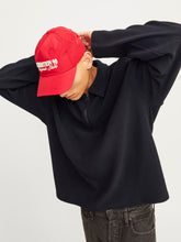 Ladda upp bild till gallerivisning, model_shot-creative