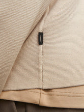 Ladda upp bild till gallerivisning, model_shot-detail
