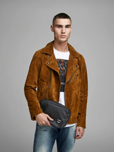 Ladda upp bild till gallerivisning, model_shot-front
