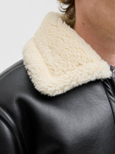 Ladda upp bild till gallerivisning, model_shot-detail
