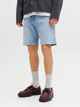Ladda upp bild till gallerivisning, model_shot-front
