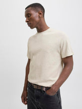Ladda upp bild till gallerivisning, model_shot-creative
