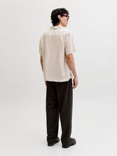 Ladda upp bild till gallerivisning, model_shot-back
