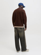Ladda upp bild till gallerivisning, model_shot-back
