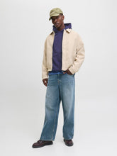 Ladda upp bild till gallerivisning, model_shot-front_full
