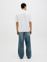 Ladda upp bild till gallerivisning, model_shot-back
