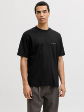 Ladda upp bild till gallerivisning, model_shot-front
