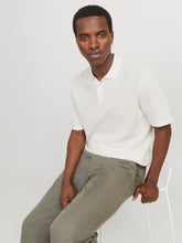 Ladda upp bild till gallerivisning, model_shot-creative
