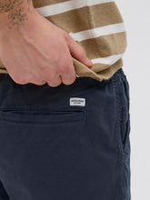 Ladda upp bild till gallerivisning, model_shot-detail
