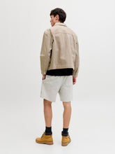 Ladda upp bild till gallerivisning, model_shot-back
