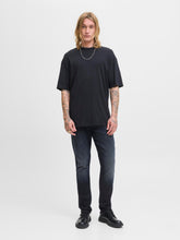 Ladda upp bild till gallerivisning, model_shot-front_full
