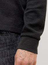 Ladda upp bild till gallerivisning, model_shot-detail
