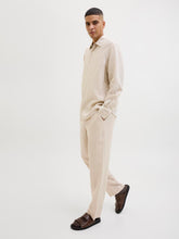 Ladda upp bild till gallerivisning, model_shot-creative
