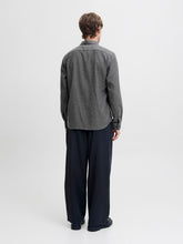 Ladda upp bild till gallerivisning, model_shot-back
