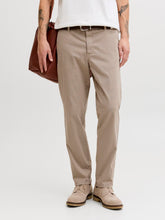 Ladda upp bild till gallerivisning, model_shot-front
