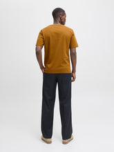 Ladda upp bild till gallerivisning, model_shot-back
