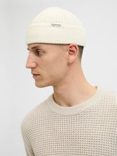 Ladda upp bild till gallerivisning, model_shot-creative
