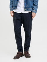 Ladda upp bild till gallerivisning, model_shot-front
