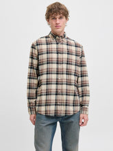 Ladda upp bild till gallerivisning, model_shot-front
