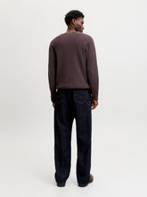 Ladda upp bild till gallerivisning, model_shot-back
