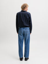 Ladda upp bild till gallerivisning, model_shot-back
