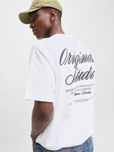 Ladda upp bild till gallerivisning, model_shot-creative
