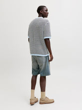 Ladda upp bild till gallerivisning, model_shot-back
