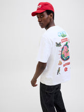 Ladda upp bild till gallerivisning, model_shot-creative
