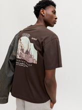 Ladda upp bild till gallerivisning, model_shot-creative
