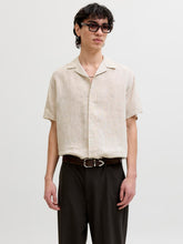 Ladda upp bild till gallerivisning, model_shot-front
