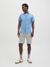 Ladda upp bild till gallerivisning, model_shot-front_full
